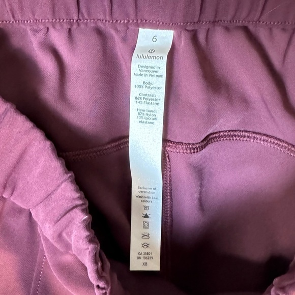 Lululemon Right On Track Pants Burgandy Wine Colored Oversize Womens Size 6 - Picture 2 of 8